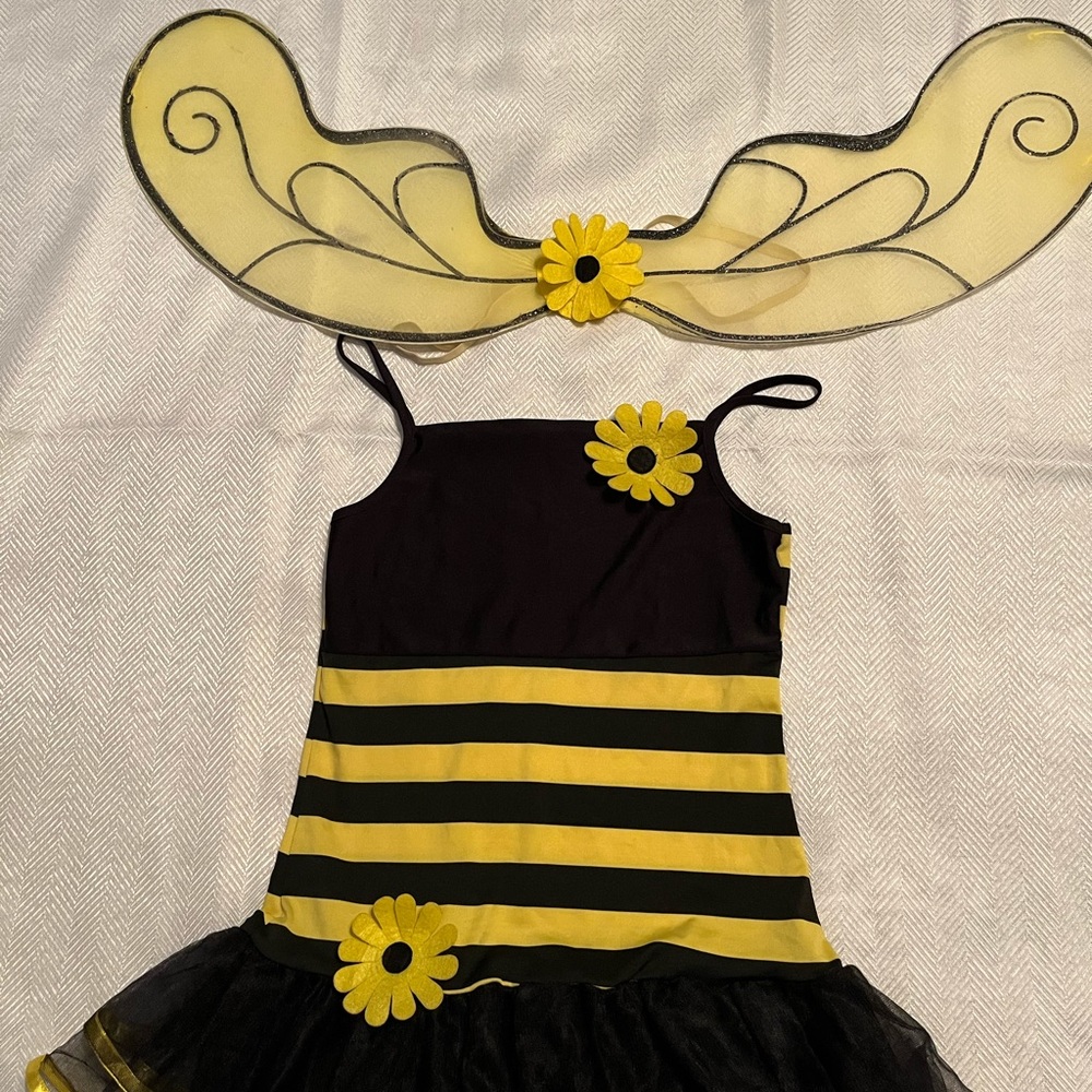 Girls sunflower dress, size Large